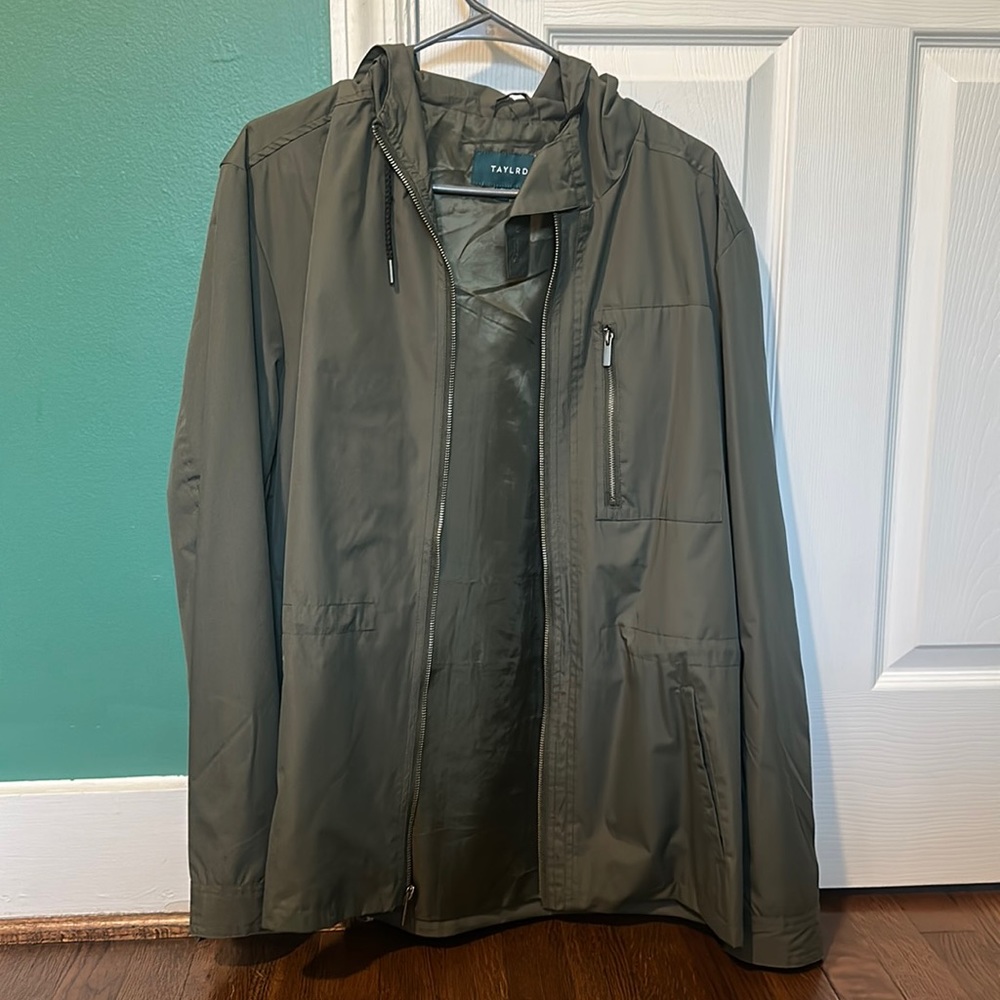 Dark Green Taylrd Rain Jacket